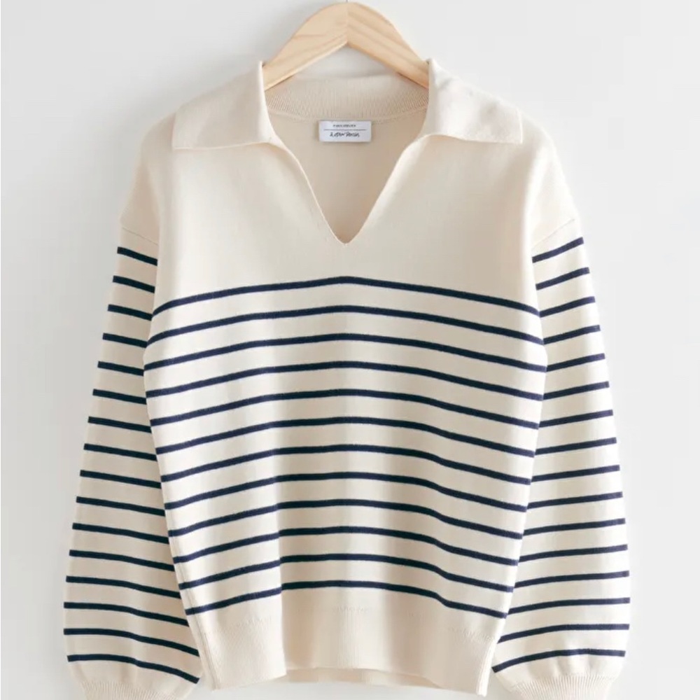 & Other Stories Cream and Navy Striped V-Neck Sweater